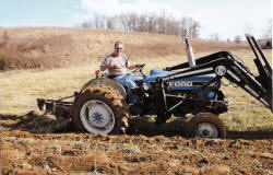 Kentucky deer hunting, western kentucky deer hunting, deer hunting, hunting, archery, Whitetail deer hunting, west ky whitetail hunting, kentucky whitetail outfitters, boone & crocket, food plots, deer food plots, chickory plots, lodging