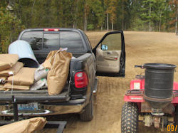 Kentucky deer hunting, western kentucky deer hunting, deer hunting, hunting, archery, Whitetail deer hunting, west ky whitetail hunting, kentucky whitetail outfitters, boone & crocket, food plots, deer food plots, chickory plots, lodging