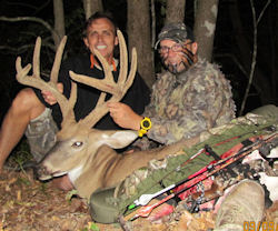 Kentucky deer hunting, western kentucky deer hunting, deer hunting, hunting, archery, Whitetail deer hunting, west ky whitetail hunting, kentucky whitetail outfitters, boone & crocket, food plots, deer food plots, chickory plots, lodging