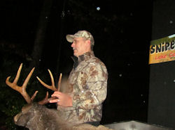 Kentucky deer hunting, western kentucky deer hunting, deer hunting, hunting, archery, Whitetail deer hunting, west ky whitetail hunting, kentucky whitetail outfitters, boone & crocket, food plots, deer food plots, chickory plots, lodging