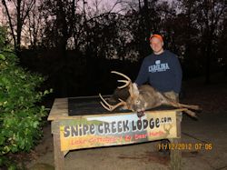 Kentucky deer hunting, western kentucky deer hunting, deer hunting, hunting, archery, Whitetail deer hunting, west ky whitetail hunting, kentucky whitetail outfitters, boone & crocket, food plots, deer food plots, chickory plots, lodging