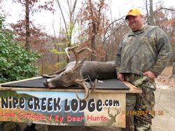 Kentucky deer hunting, western kentucky deer hunting, deer hunting, hunting, archery, Whitetail deer hunting, west ky whitetail hunting, kentucky whitetail outfitters, boone & crocket, food plots, deer food plots, chickory plots, lodging