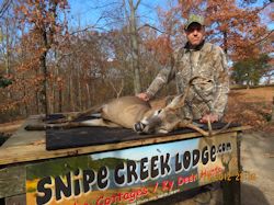 Kentucky deer hunting, western kentucky deer hunting, deer hunting, hunting, archery, Whitetail deer hunting, west ky whitetail hunting, kentucky whitetail outfitters, boone & crocket, food plots, deer food plots, chickory plots, lodging