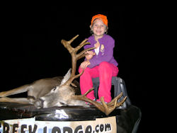 Kentucky deer hunting, western kentucky deer hunting, deer hunting, hunting, archery, Whitetail deer hunting, west ky whitetail hunting, kentucky whitetail outfitters, boone & crocket, food plots, deer food plots, chickory plots, lodging