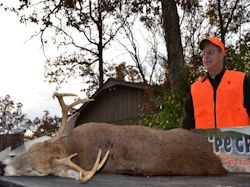 Kentucky deer hunting, western kentucky deer hunting, deer hunting, hunting, archery, Whitetail deer hunting, west ky whitetail hunting, kentucky whitetail outfitters, boone & crocket, food plots, deer food plots, chickory plots, lodging