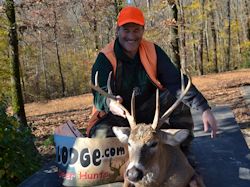 Kentucky deer hunting, western kentucky deer hunting, deer hunting, hunting, archery, Whitetail deer hunting, west ky whitetail hunting, kentucky whitetail outfitters, boone & crocket, food plots, deer food plots, chickory plots, lodging
