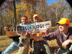 Kentucky deer hunting, western kentucky deer hunting, deer hunting, hunting, archery, Whitetail deer hunting, west ky whitetail hunting, kentucky whitetail outfitters, boone & crocket, food plots, deer food plots, chickory plots, lodging