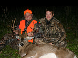 Kentucky deer hunting, western kentucky deer hunting, deer hunting, hunting, archery, Whitetail deer hunting, west ky whitetail hunting, kentucky whitetail outfitters, boone & crocket